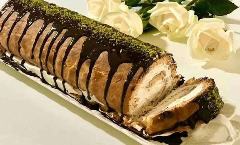 طرز تهیه رولت خامه ای